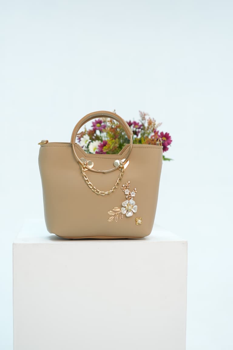 Nude Beige Elegance Floral Chain Handbag